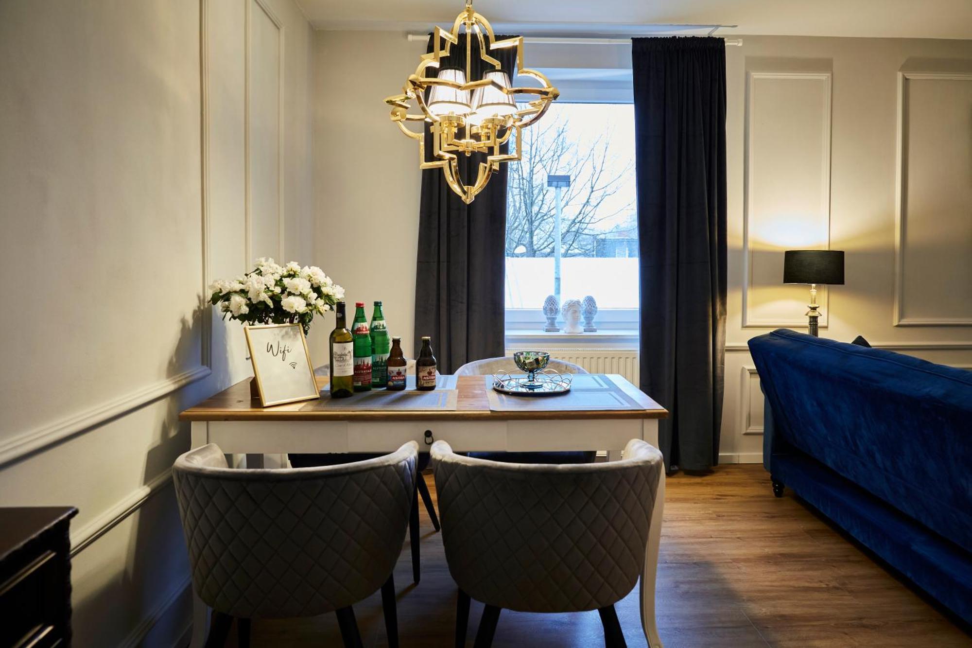 Appartement R B Am Airport - 1-4 Personen - Kueche - Smart Tv - Waschmaschine - Perfekt Fuer Geschaeftsreisende Oder Familien Hamburg-Harburg